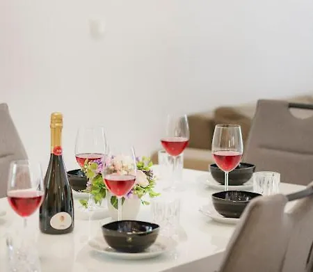 Sara's Fantasy Apartment