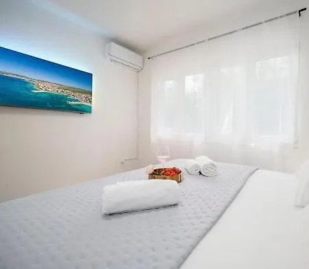 Apartment Sara's Fantasy Vodice